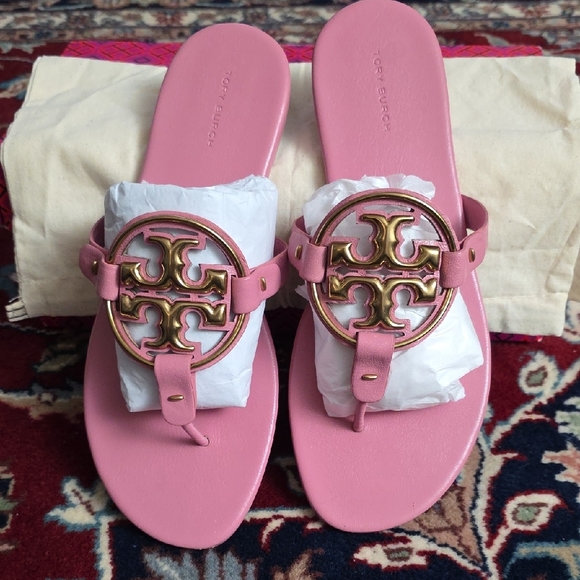 Tory Burch Pink Sandals with Gold Accent - Picture 1 of 11